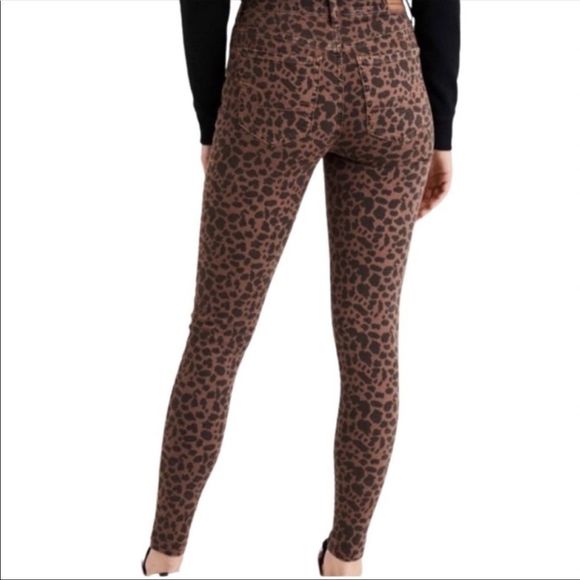 NWOT American Eagle Ne(x)t Level Stretch Super Hi-Rise Jeans Leopard - SIZE 6 - Picture 2 of 4